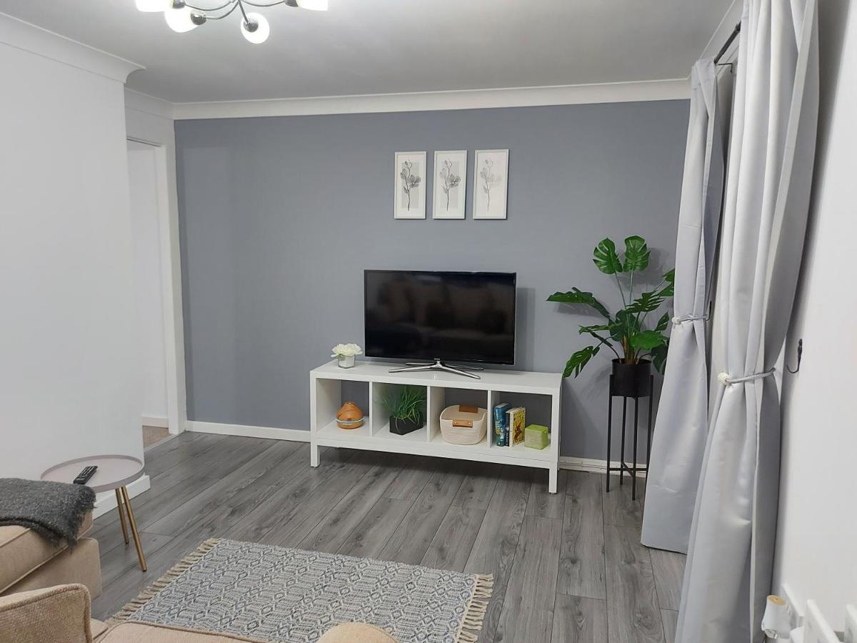 Lovely 1-Bedroom Condo With Parking On Premises Minworth Екстериор снимка
